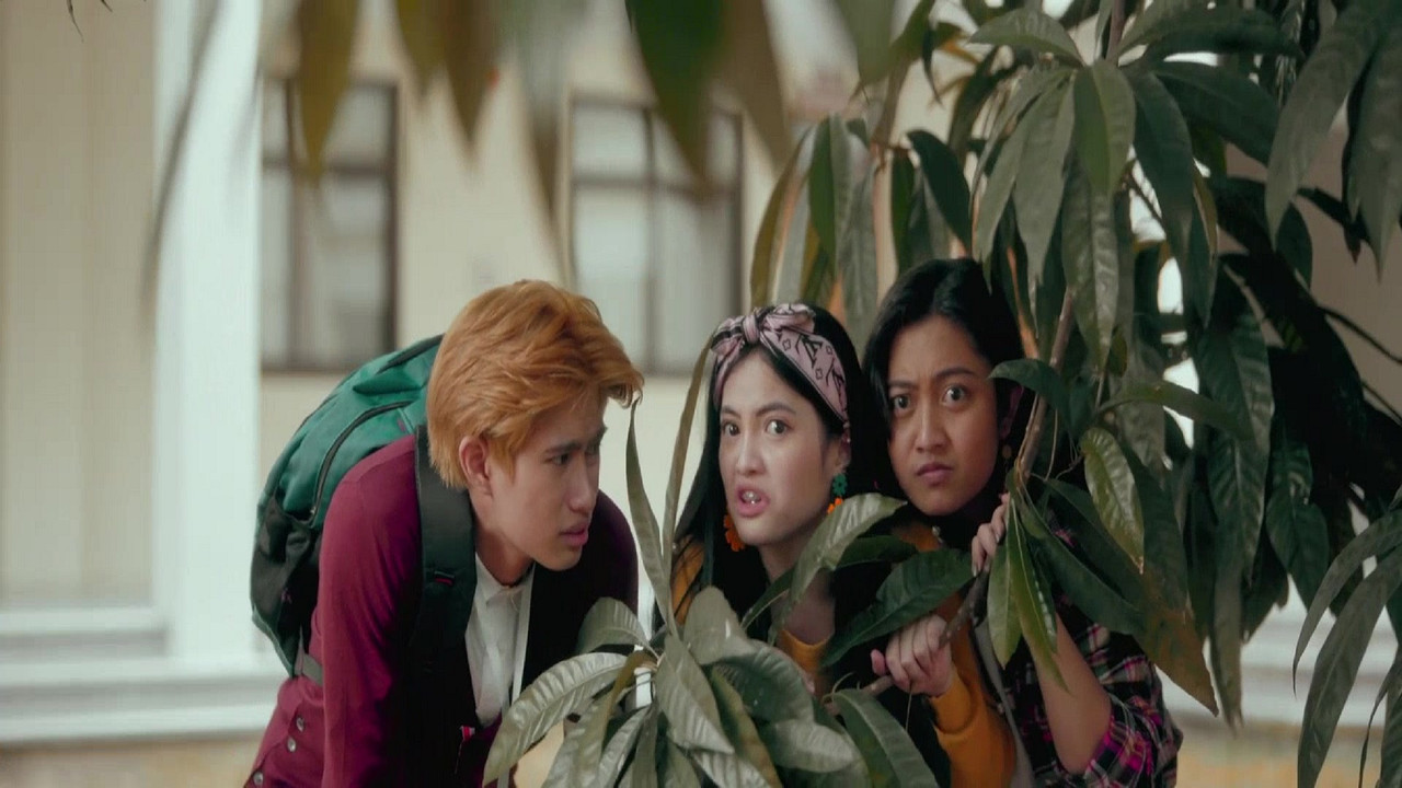 How To Love Mr. Heartless backdrop