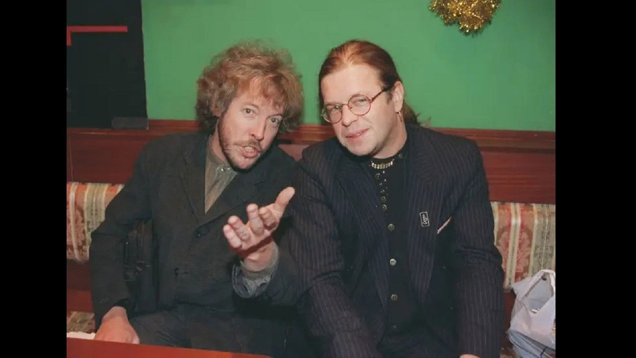 Макаревич - Гребенщиков "20 лет спустя" backdrop