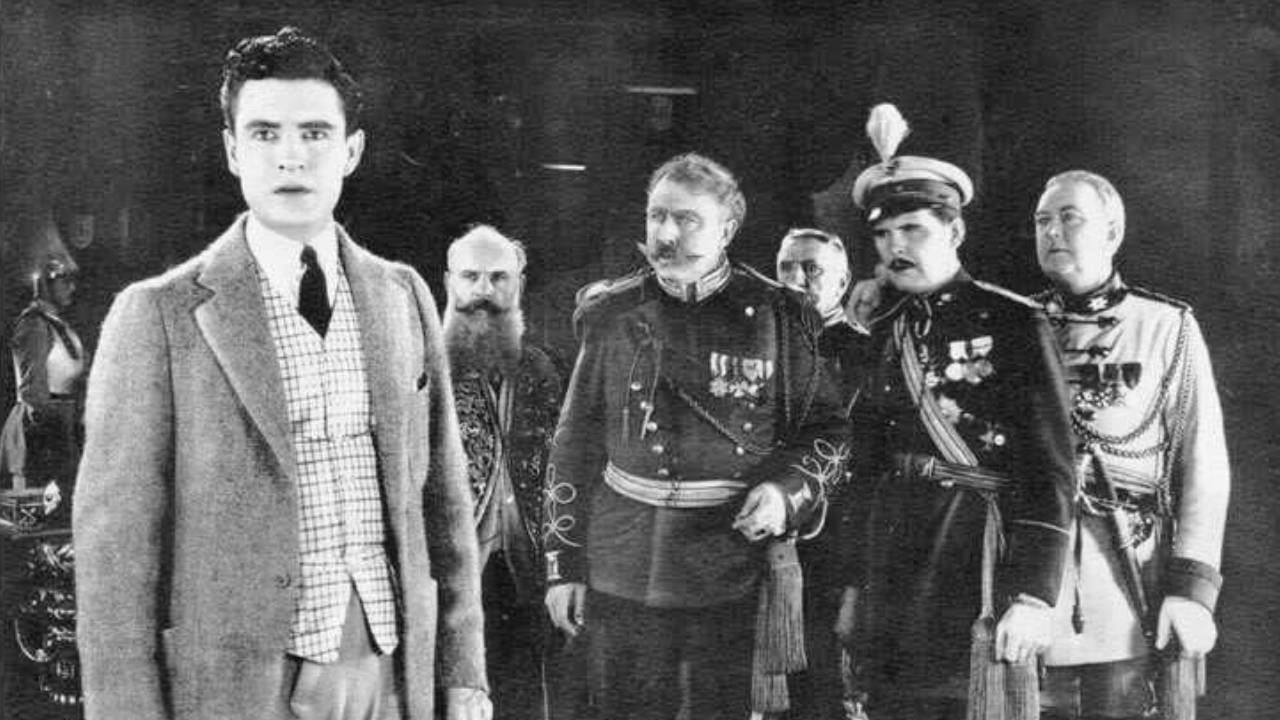 Truxton King backdrop