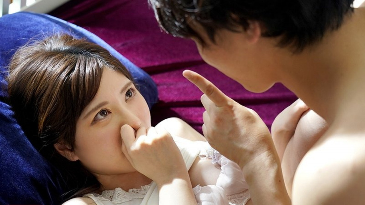 MIDE-733 あの日彼女は、僕が実家に帰省中のときに同棲中の自宅で絶倫親友とハメまくって何度も中イキ昇天しまくっていた 藍芽みずき backdrop