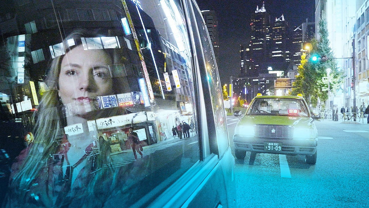 Mulher Oceano backdrop