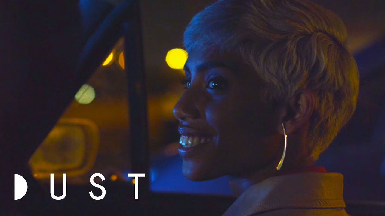 Love, Automated backdrop