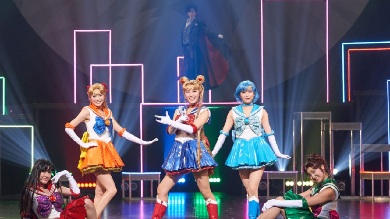 Pretty Guardian Sailor Moon The Super Live - Team US backdrop