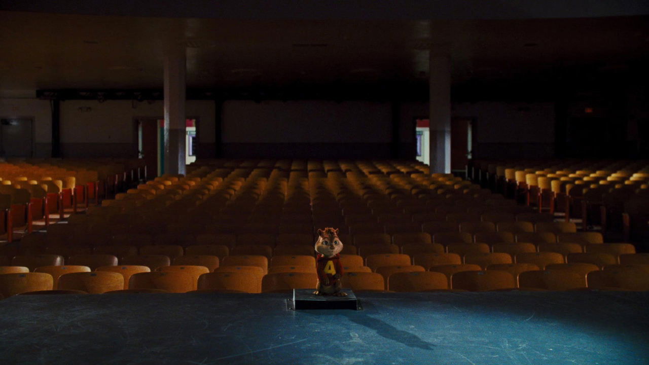 Alvin and the Chipmunks: The Squeakquel backdrop