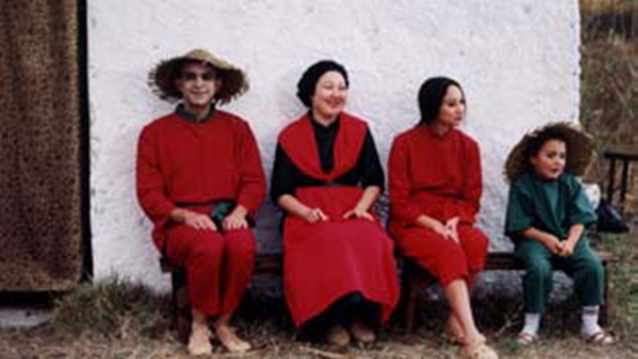 Un cuento chino backdrop