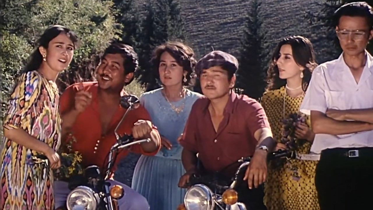 Guang gun zhi jia backdrop