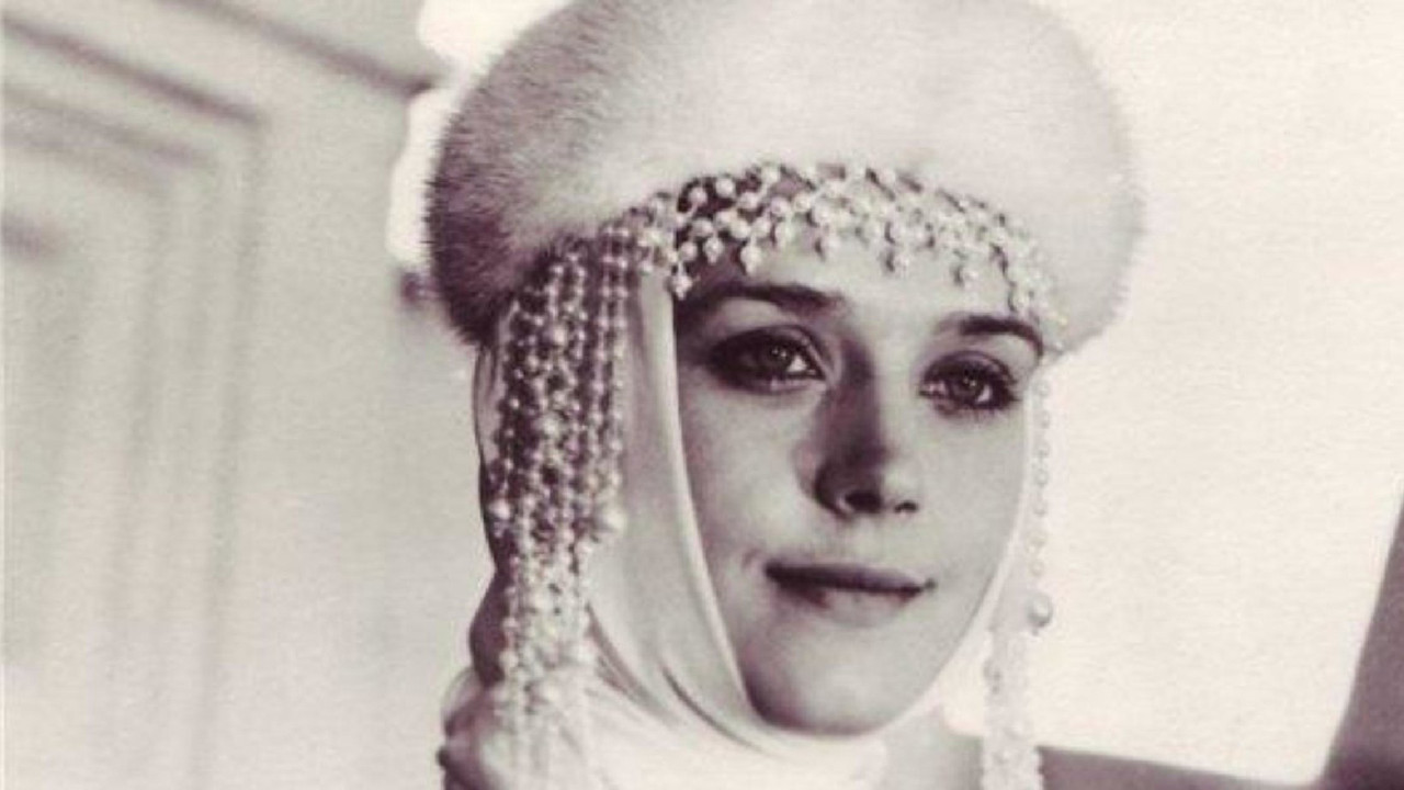 Bells of Autumn backdrop