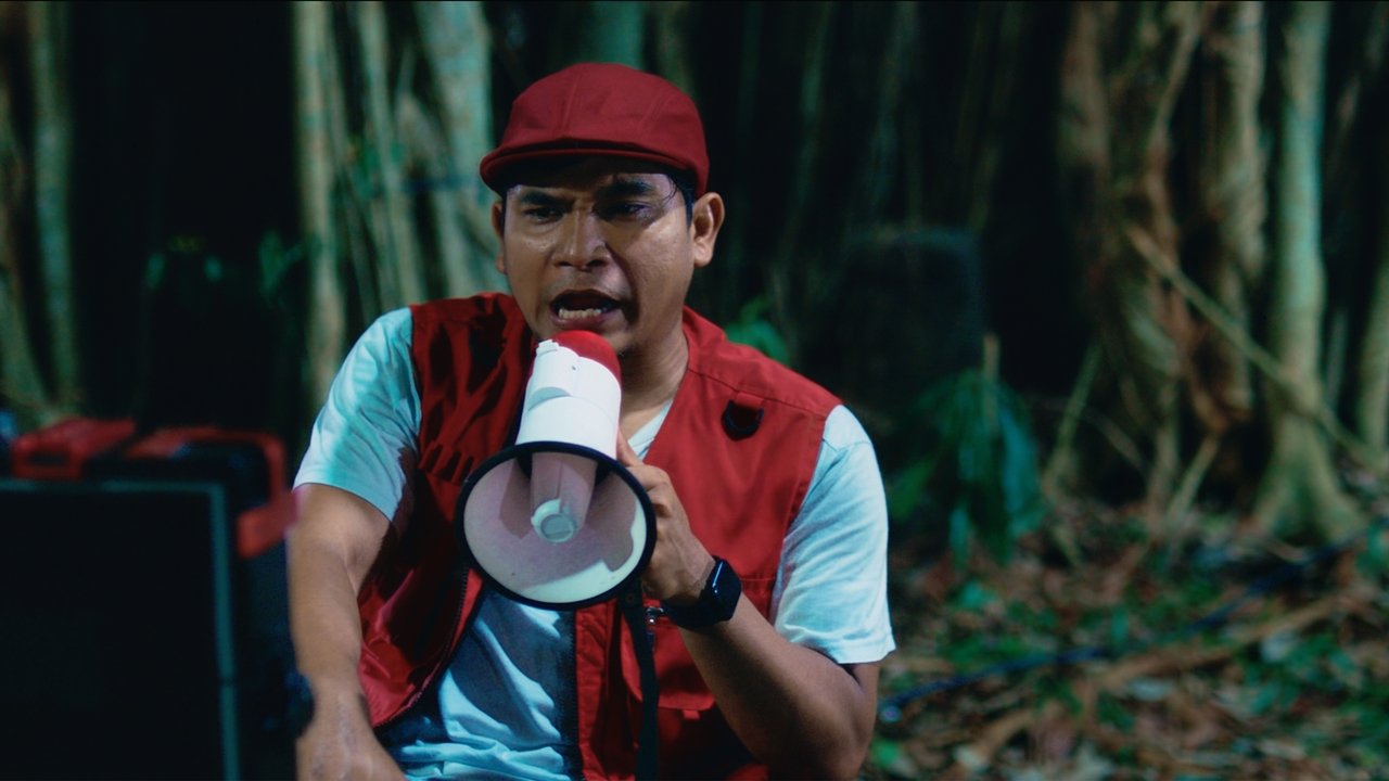 Maju Serem Mundur Horor backdrop