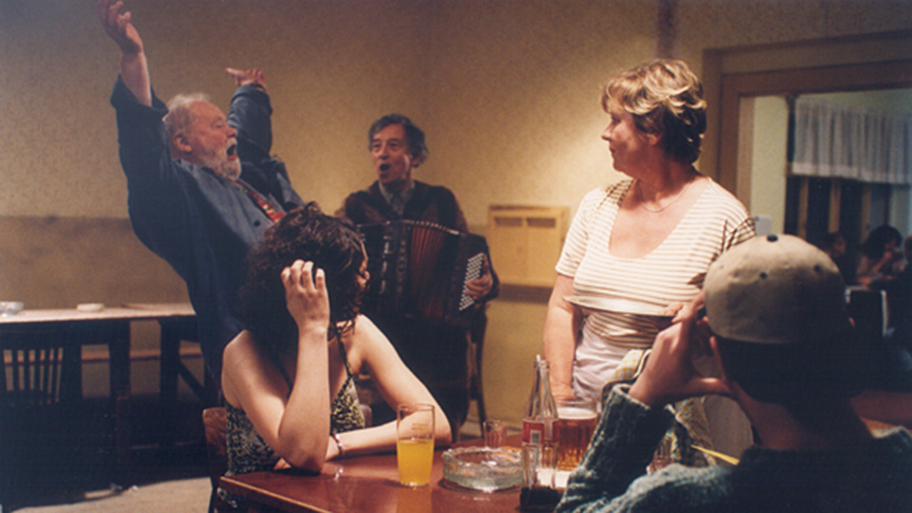 Cesta byla suchá, místy mokrá backdrop