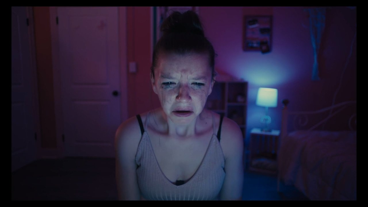 Fragile.com backdrop