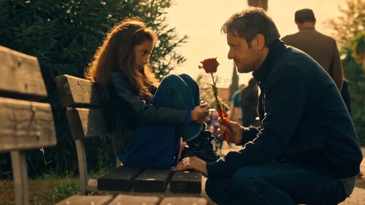 Martedì e venerdì backdrop