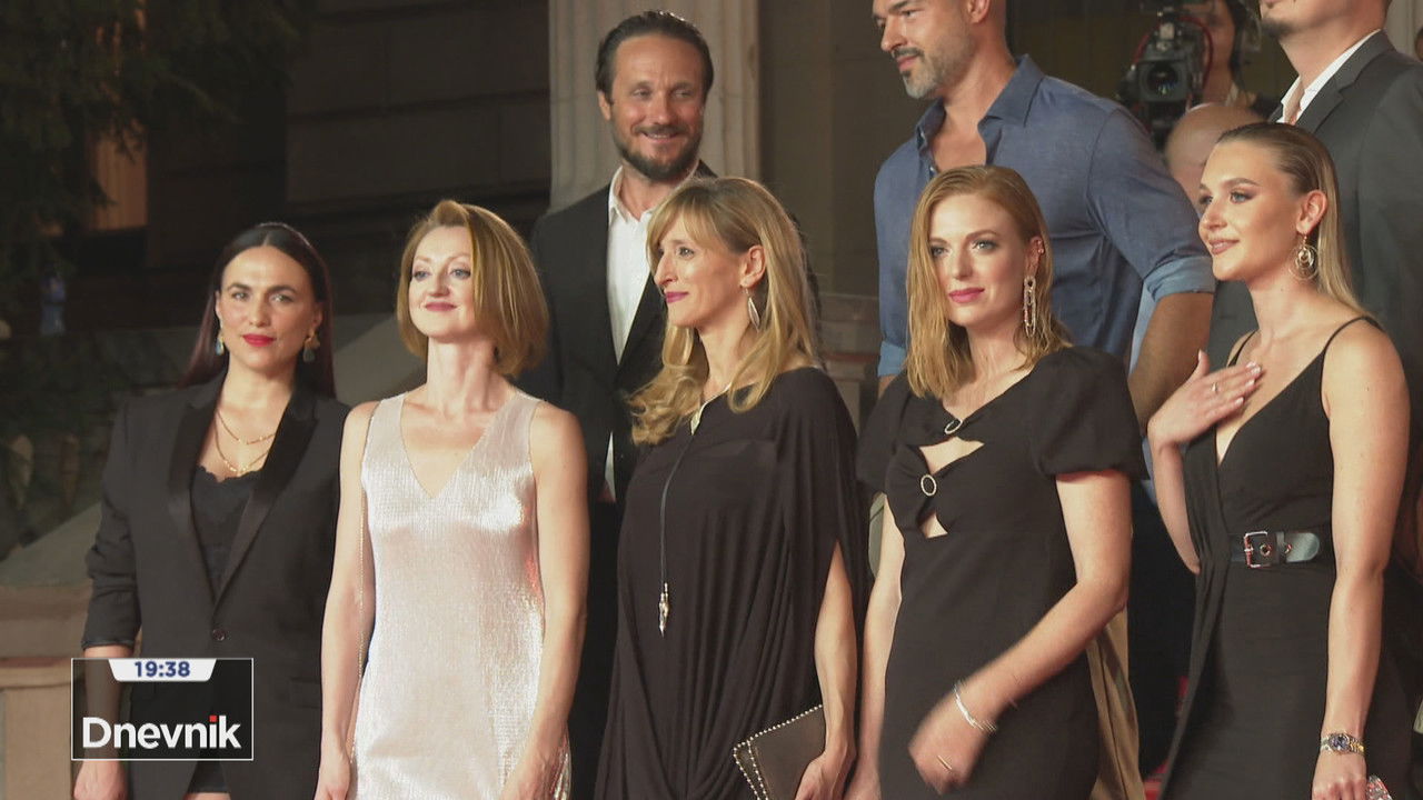 Metropolitans backdrop