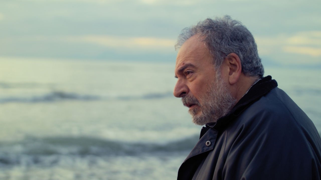 Lui è mio padre backdrop