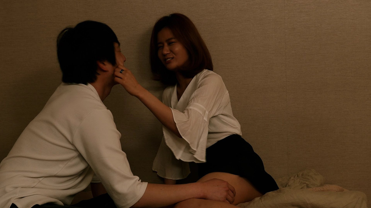 Young Mother's Friend backdrop