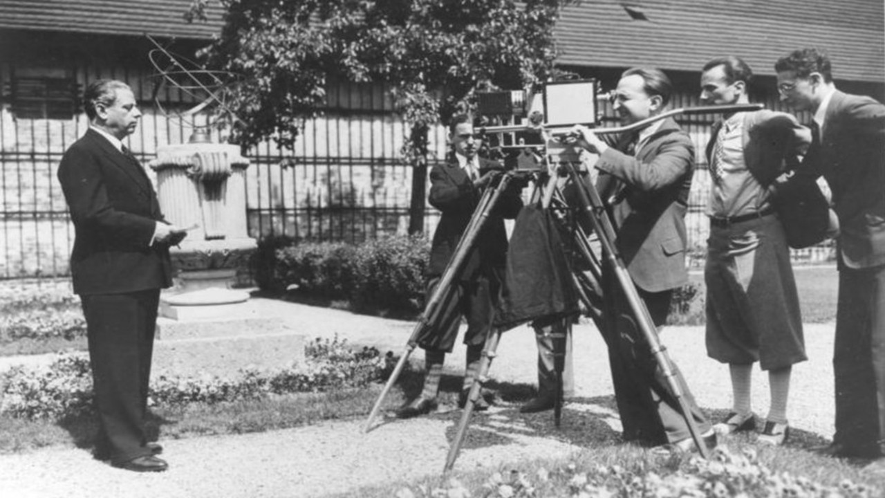 Der große Zauberer - Max Reinhardt backdrop