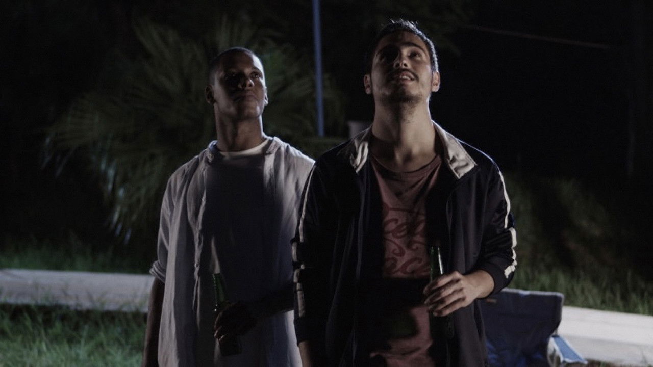 Sobre Nossas Cabeças backdrop