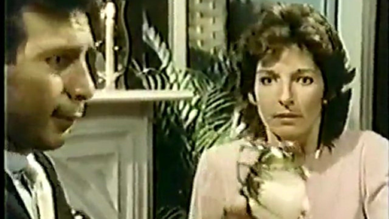 Frog Goes to Dinner backdrop