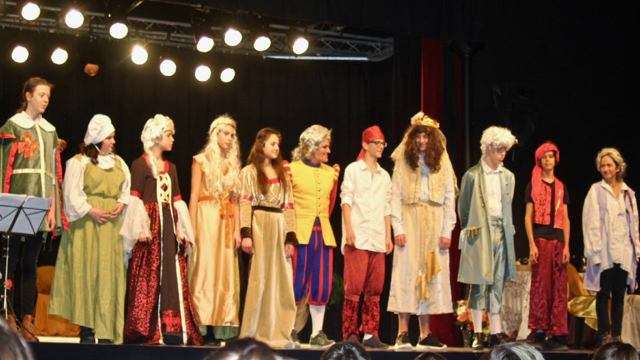 Would-Be Gentleman backdrop