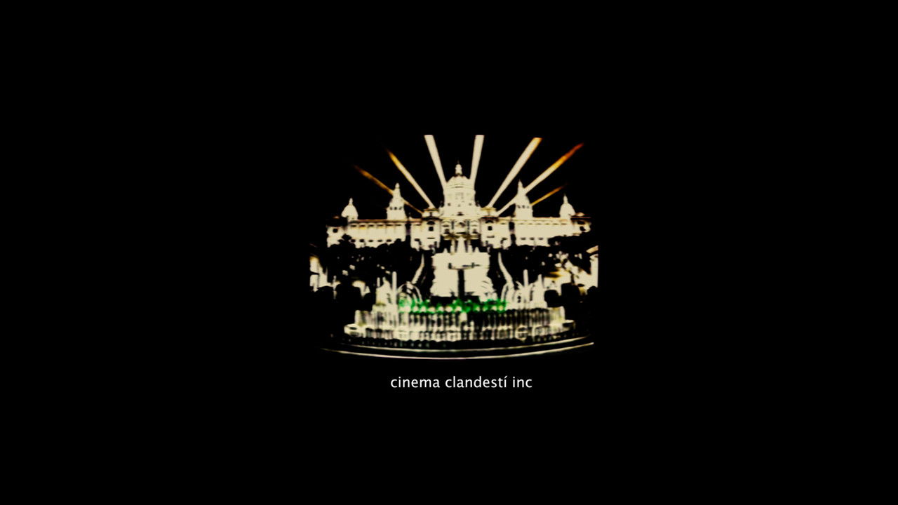 Latido Invisible backdrop