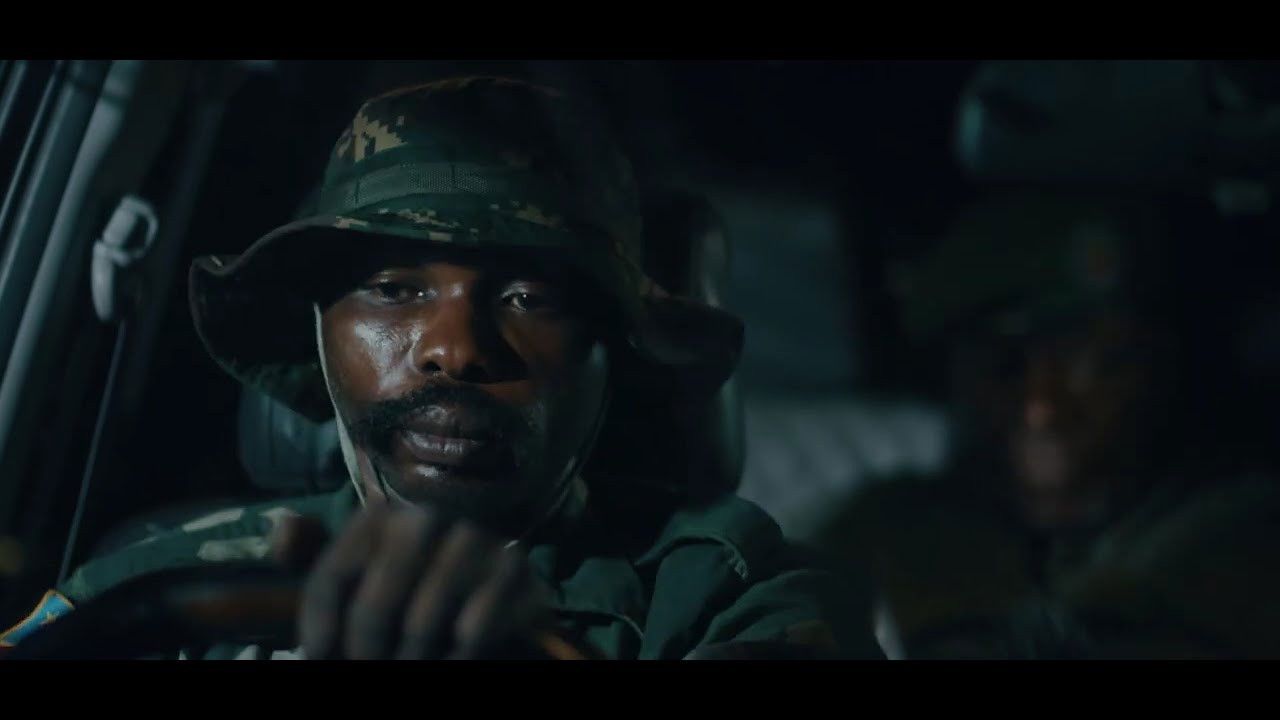 Rendez-vous d'avant l'aube backdrop