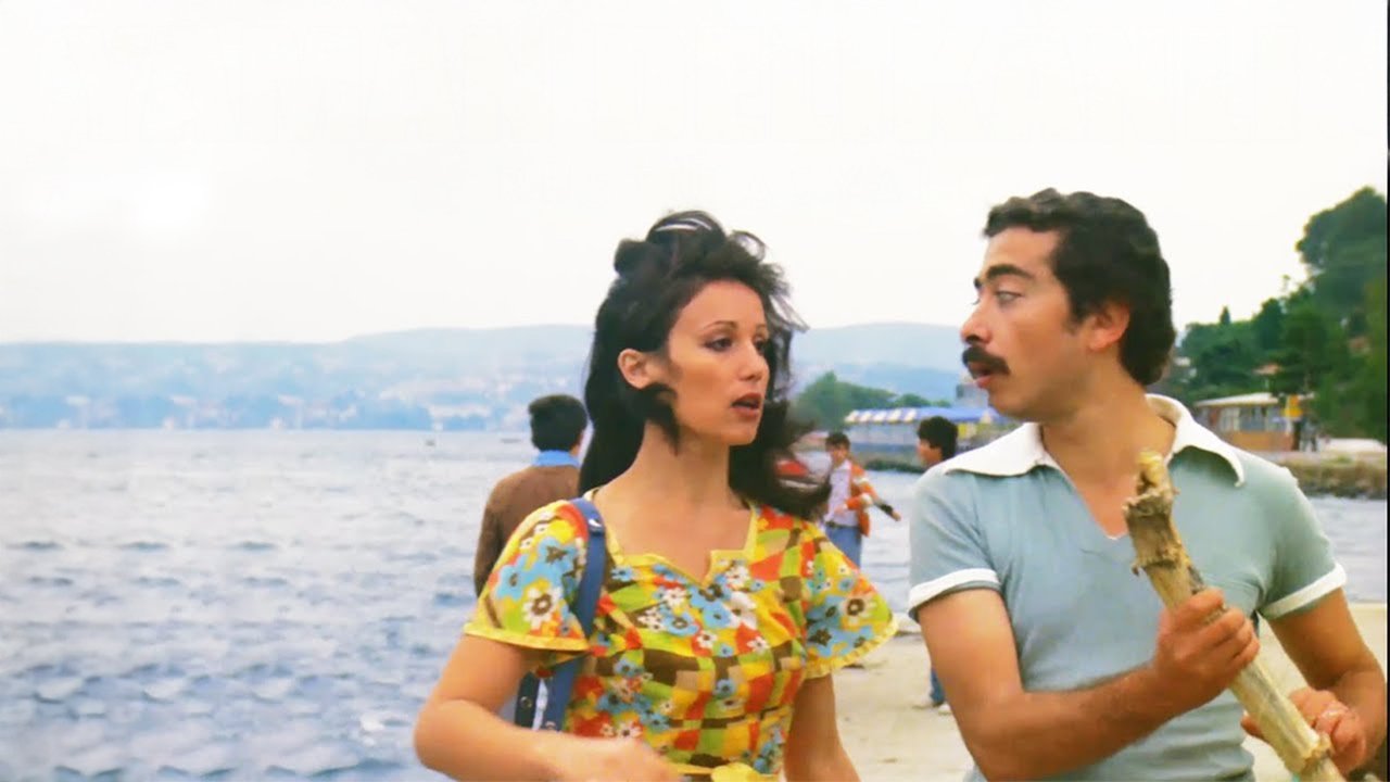 Yaman Delikanlı backdrop