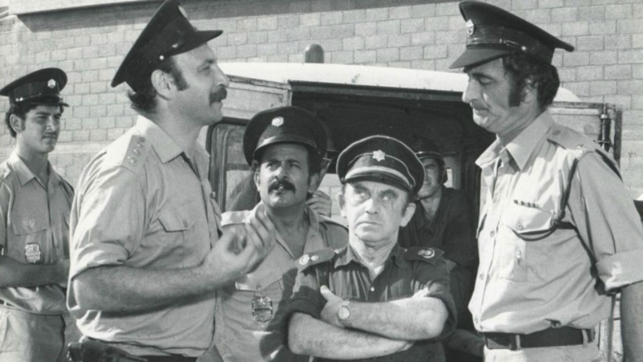 The Great Telephone Robbery backdrop