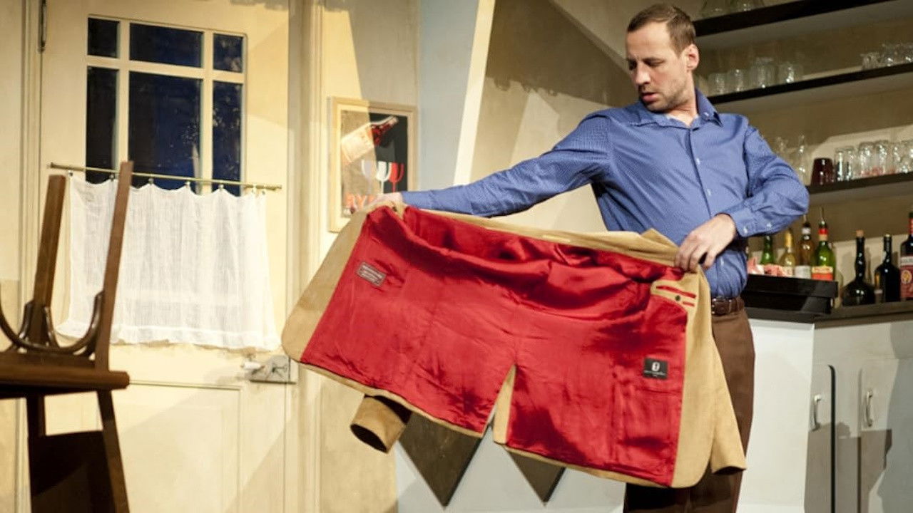 Un singe en Hiver backdrop