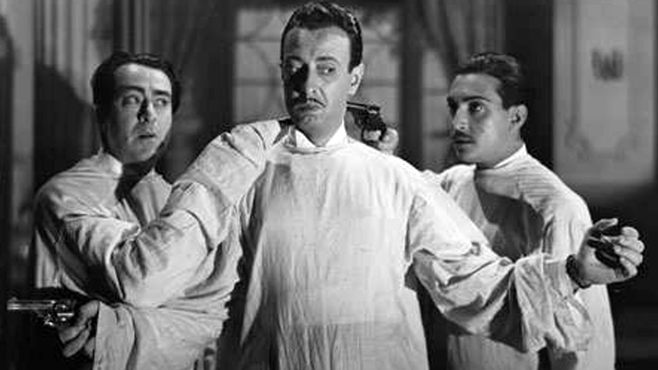 El mozo número 13 backdrop