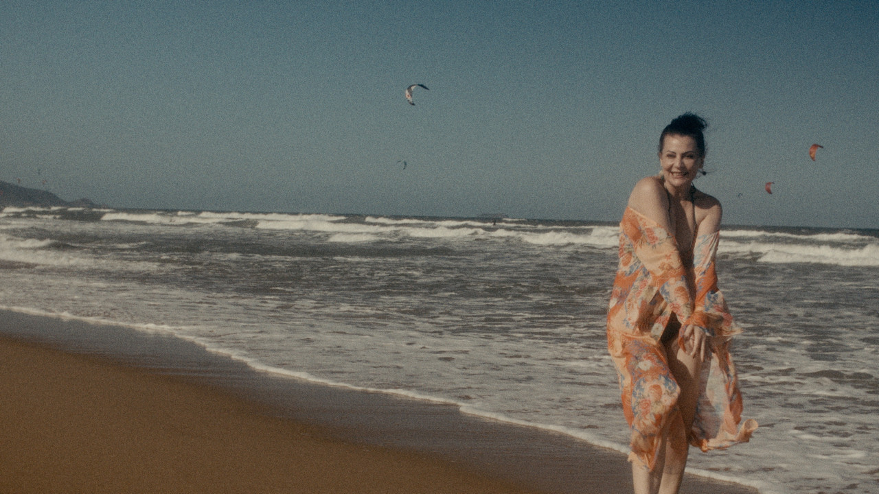 Peça Para Solidão Solo backdrop