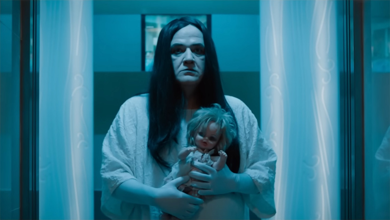 Adam Mısın! backdrop