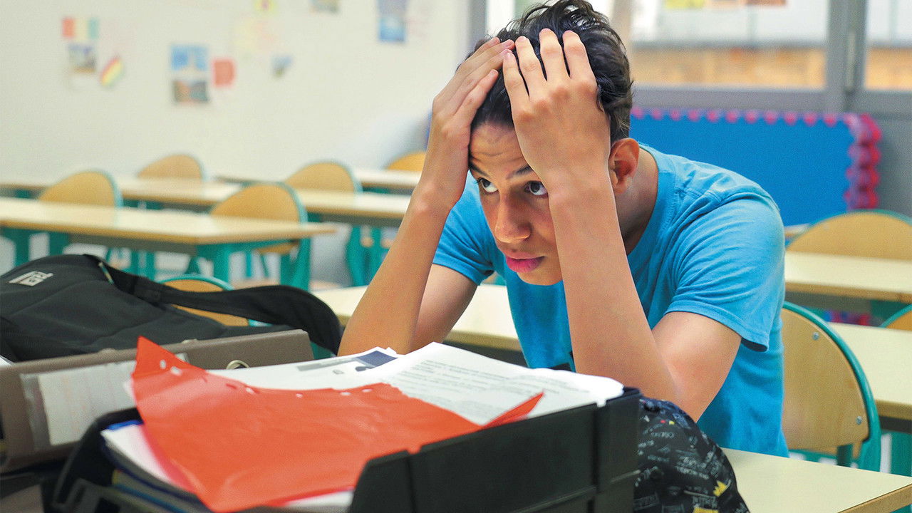 Château Rouge backdrop