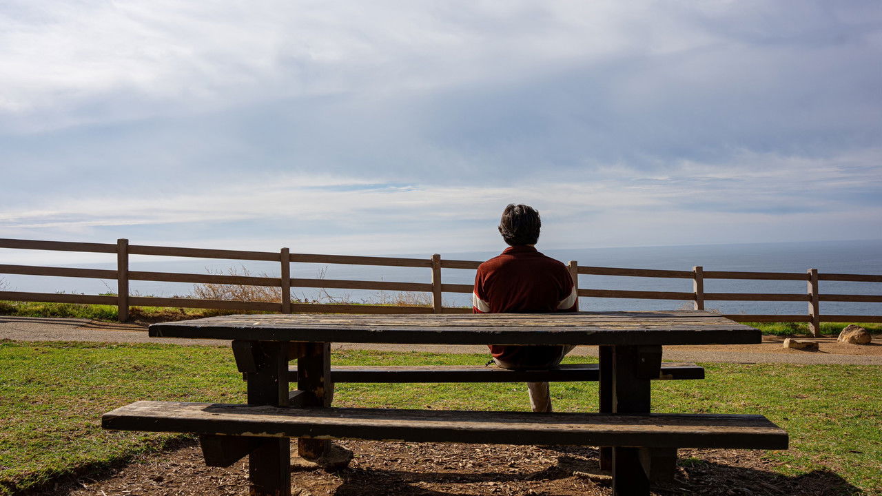 Off My Shoulders backdrop