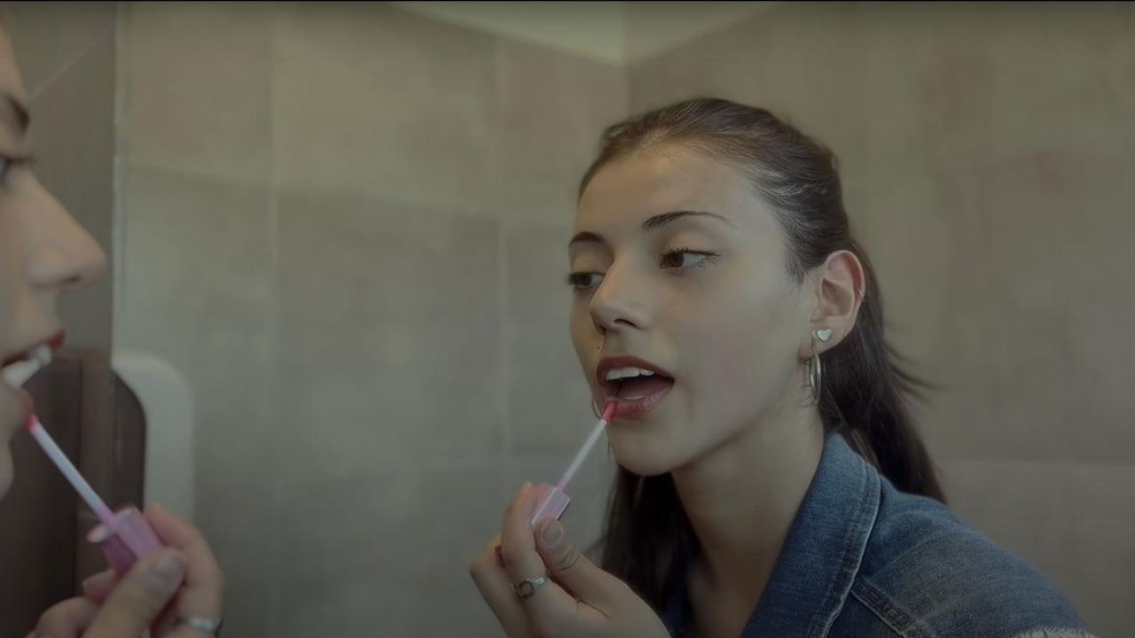 DIVINIDAD: a new face backdrop