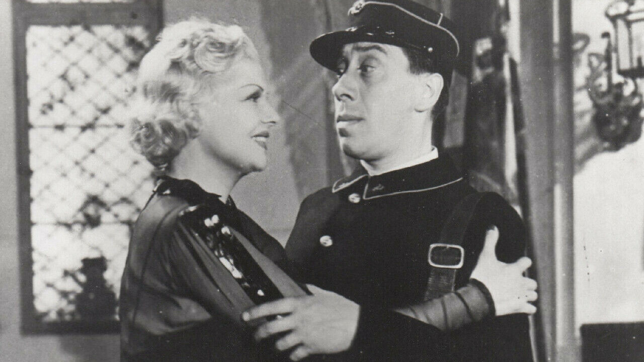 The Mondesir Heir backdrop