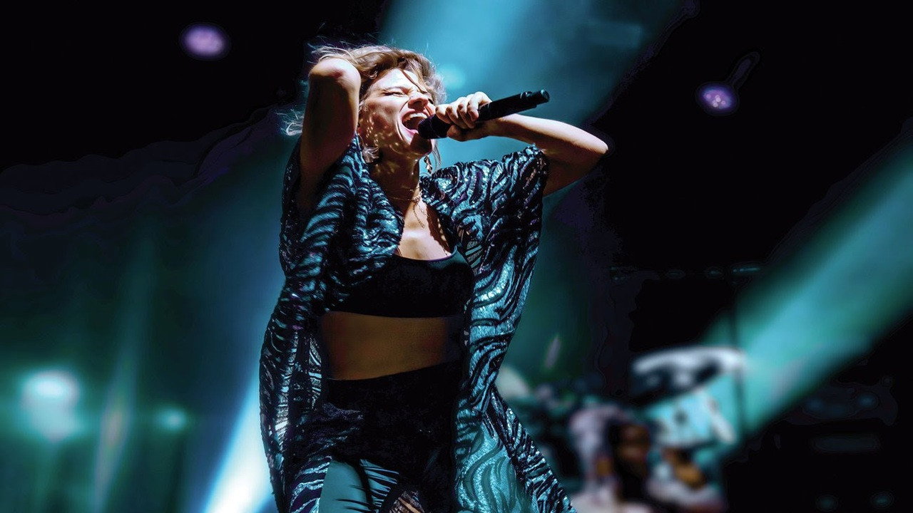 Selah Sue - As One (Live in Leuven) backdrop