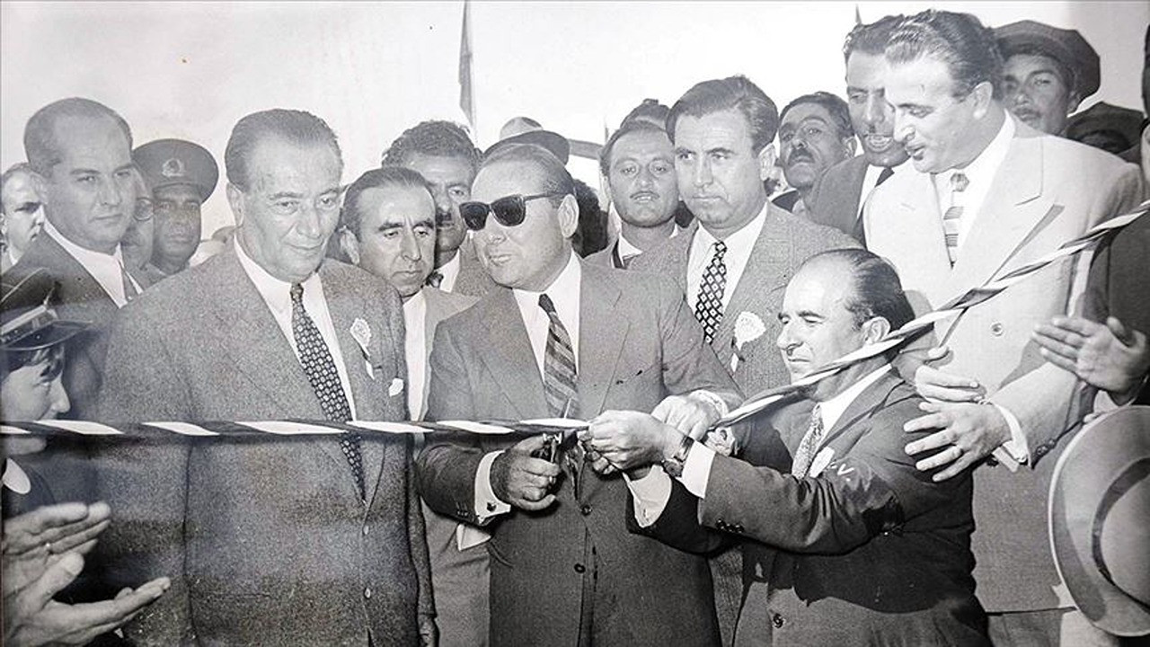 Demirkırat: Pressure backdrop