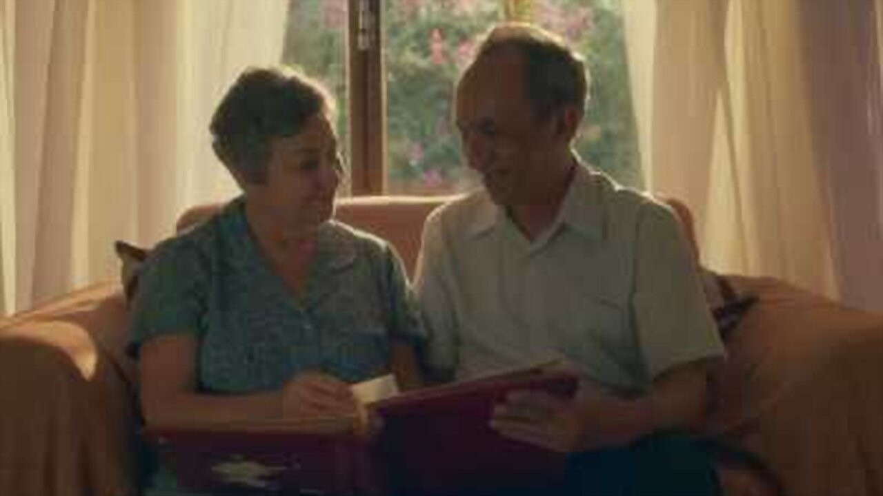 A Flor da Idade backdrop