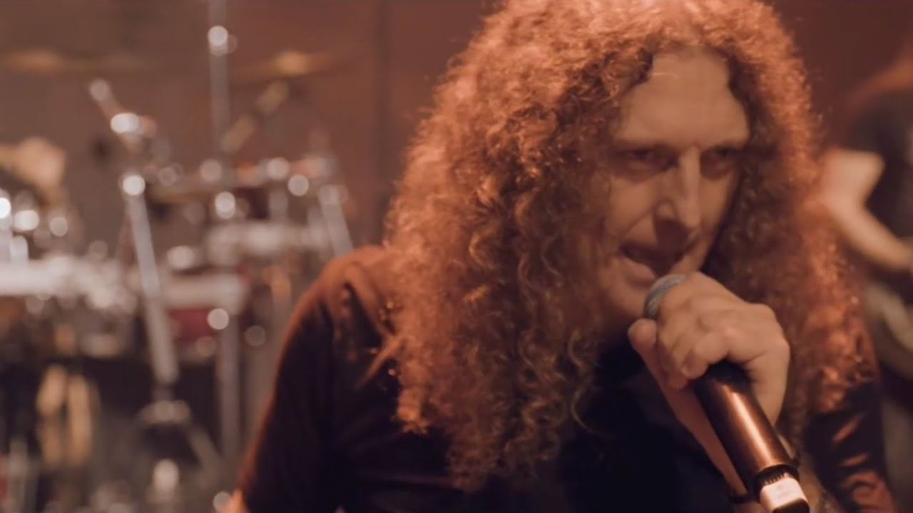 Angra - Omni Live backdrop