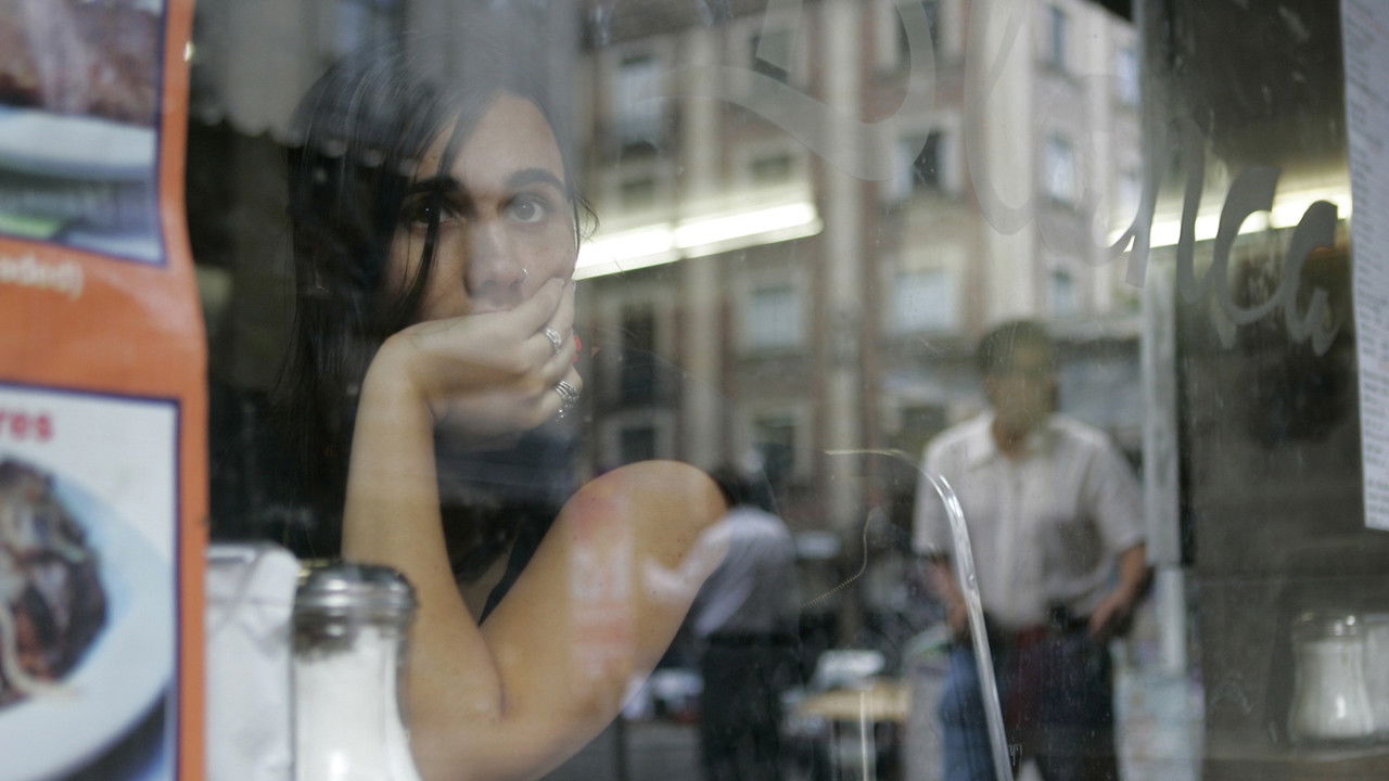 Bajo el mismo sol backdrop