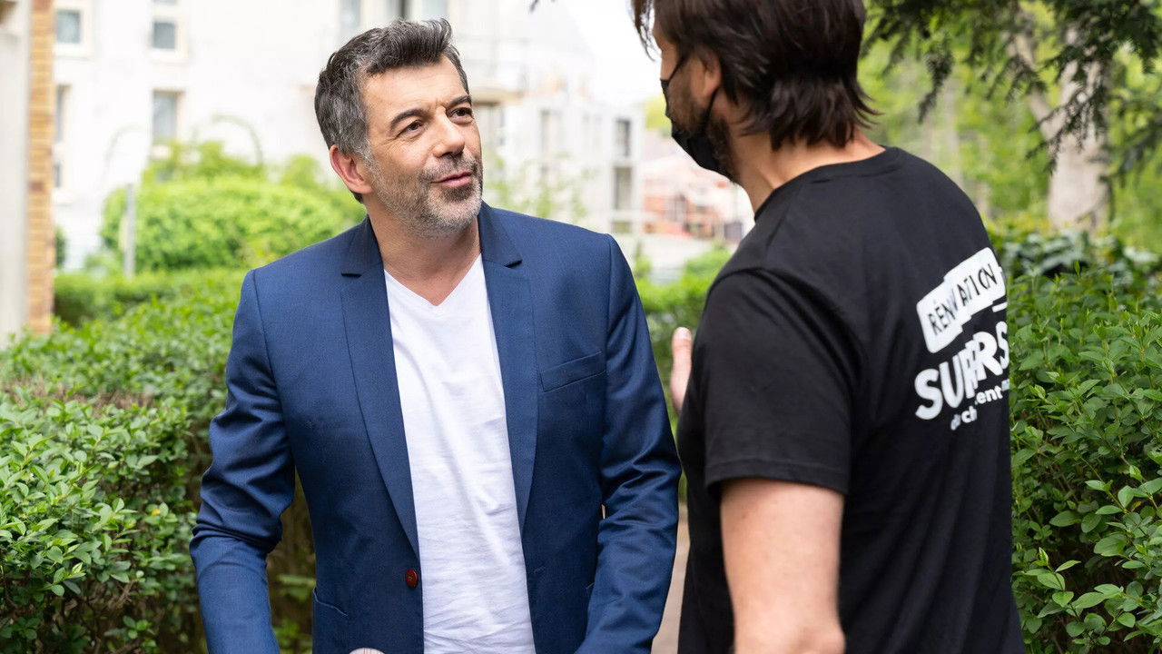 Rénovation surprise backdrop