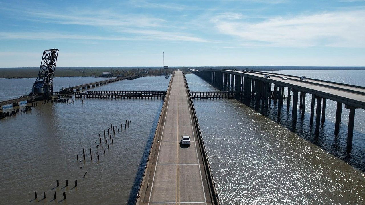 American Highway backdrop