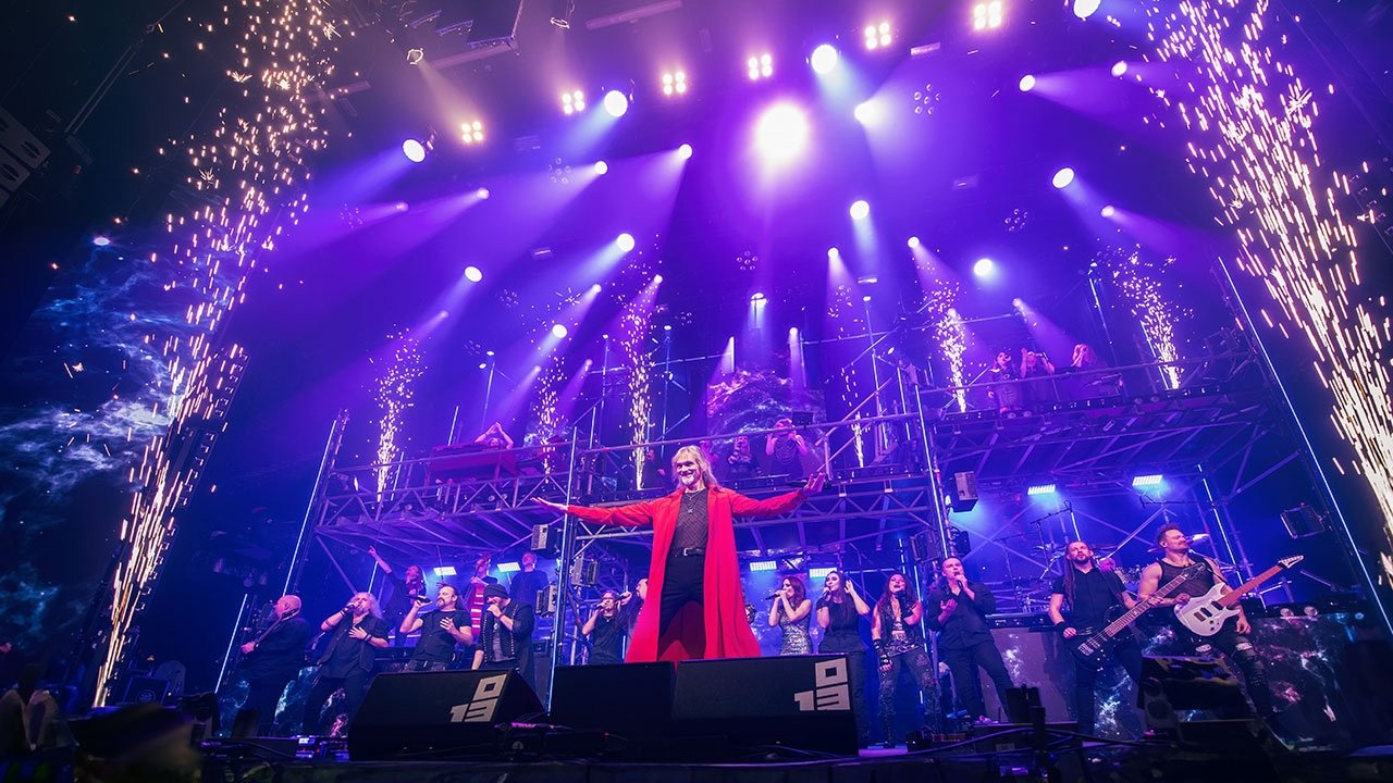 Ayreon: 01011001 - Live Beneath the Waves backdrop