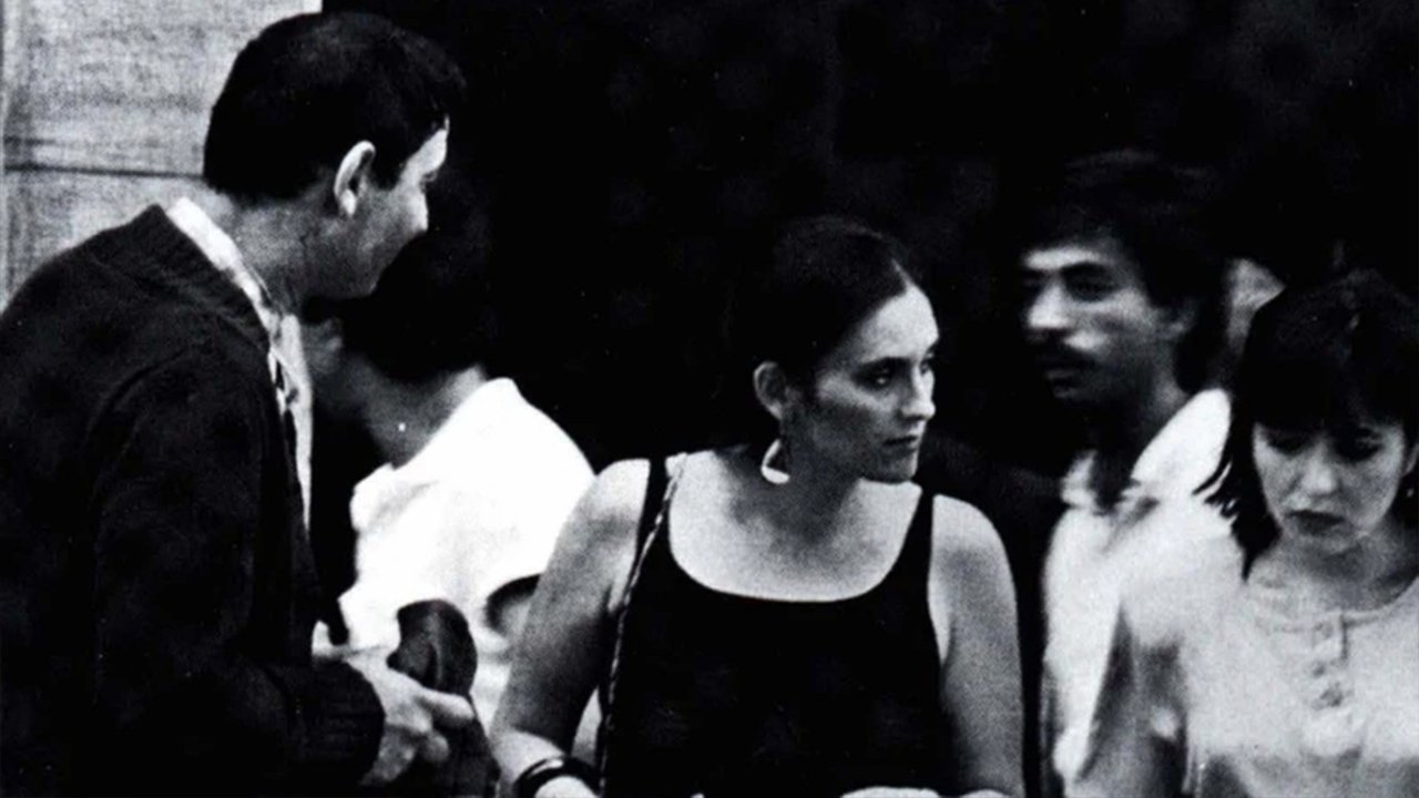 Ateş Böceği backdrop