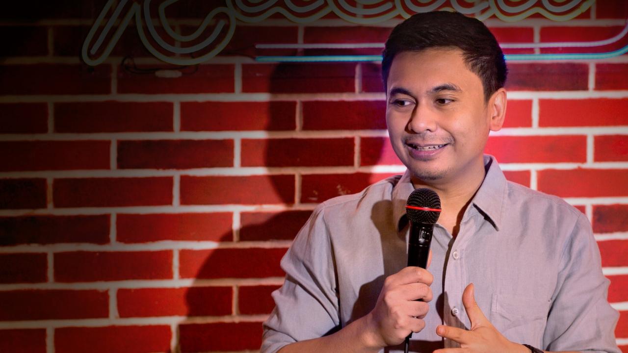 Comedy Chaos backdrop