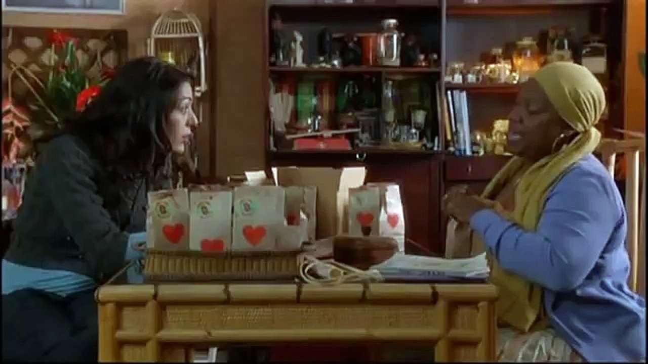 Aïcha : La grande débrouille backdrop