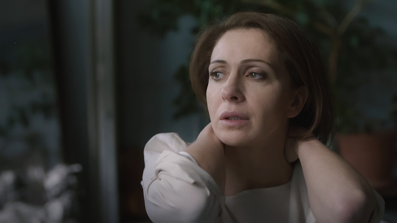 Good Bye, My Love, Good Bye! backdrop