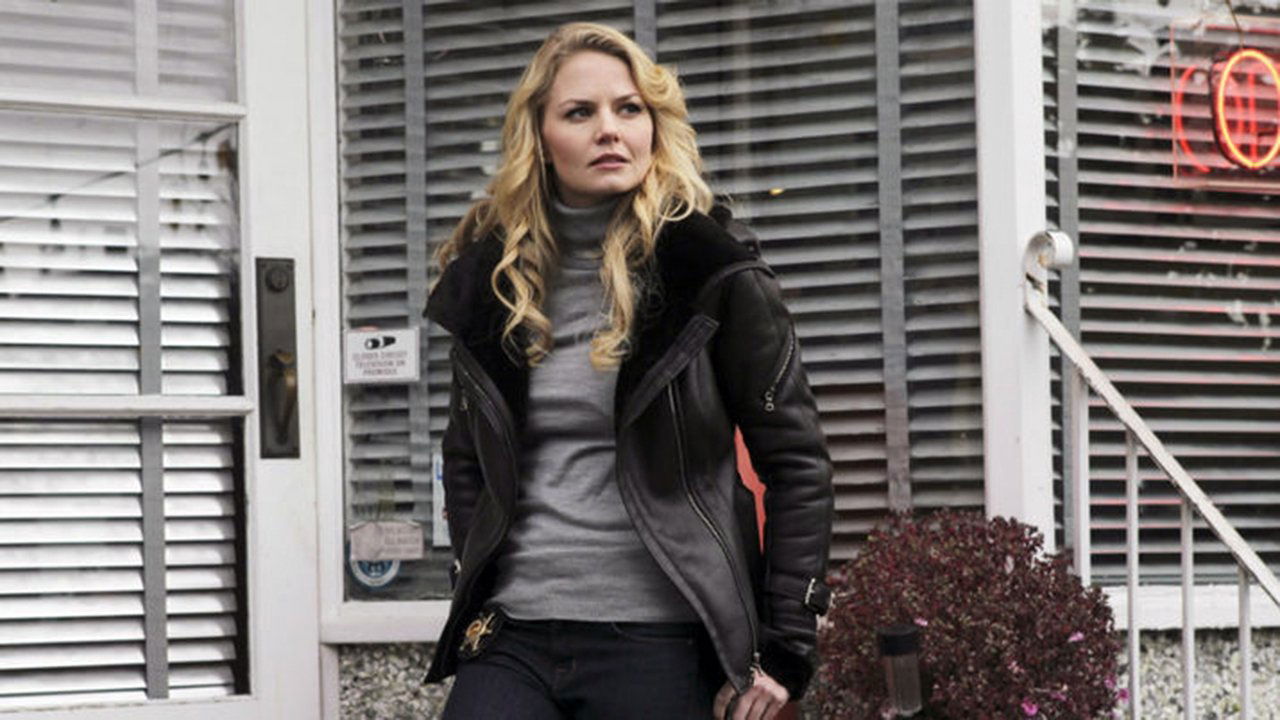 Bringing Ashley Home backdrop