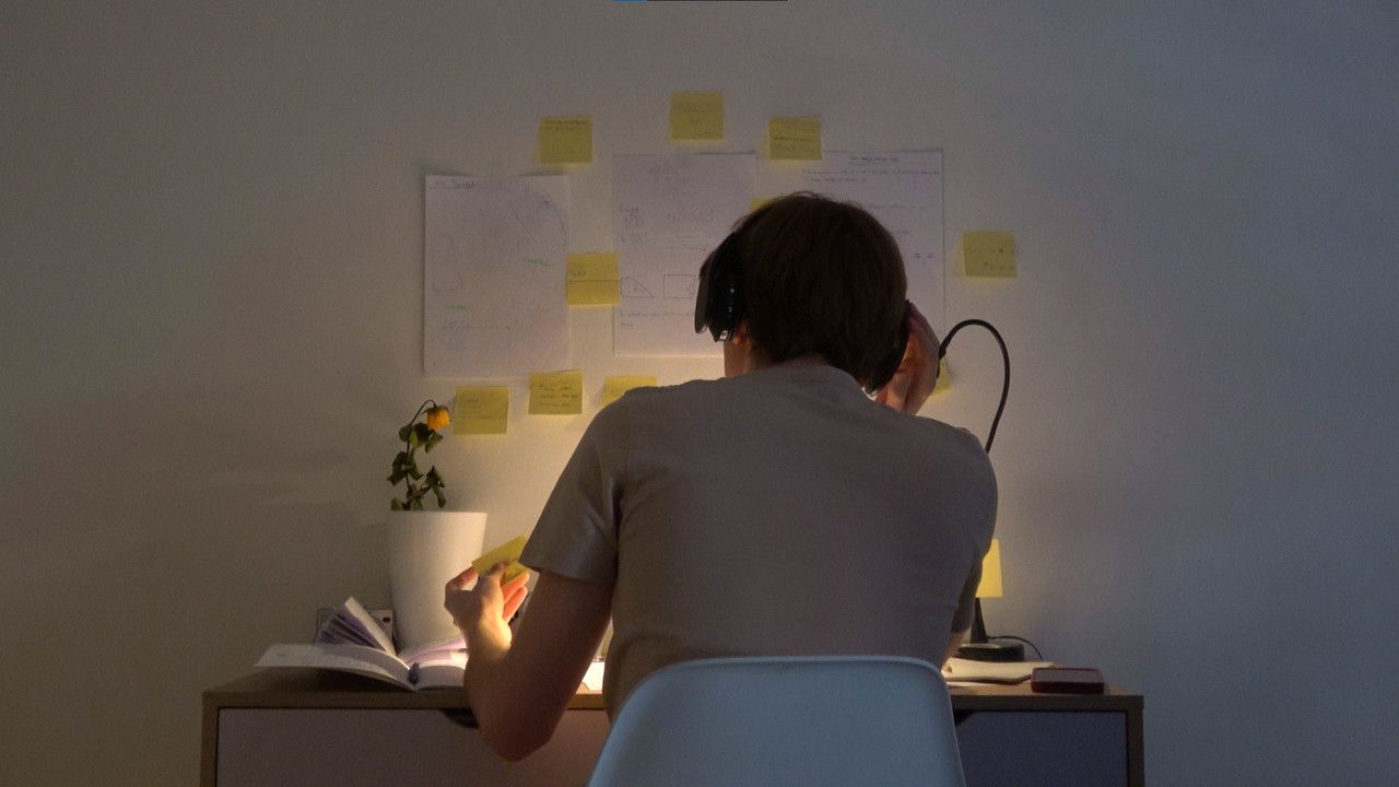 Nouvelle Œuvre backdrop