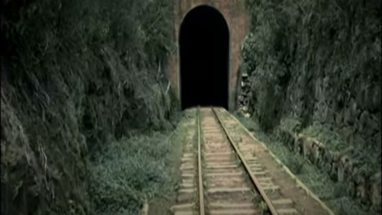 Descaminhos backdrop