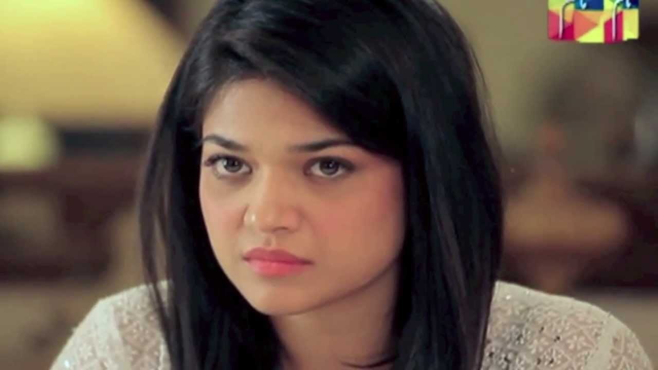 Dil e Muztar backdrop